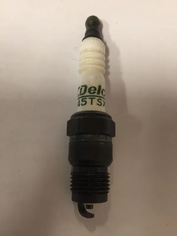 Snabb frakt AC DELCO R45TSX – OPTIMERAT FÖR GM V8 (HEI)