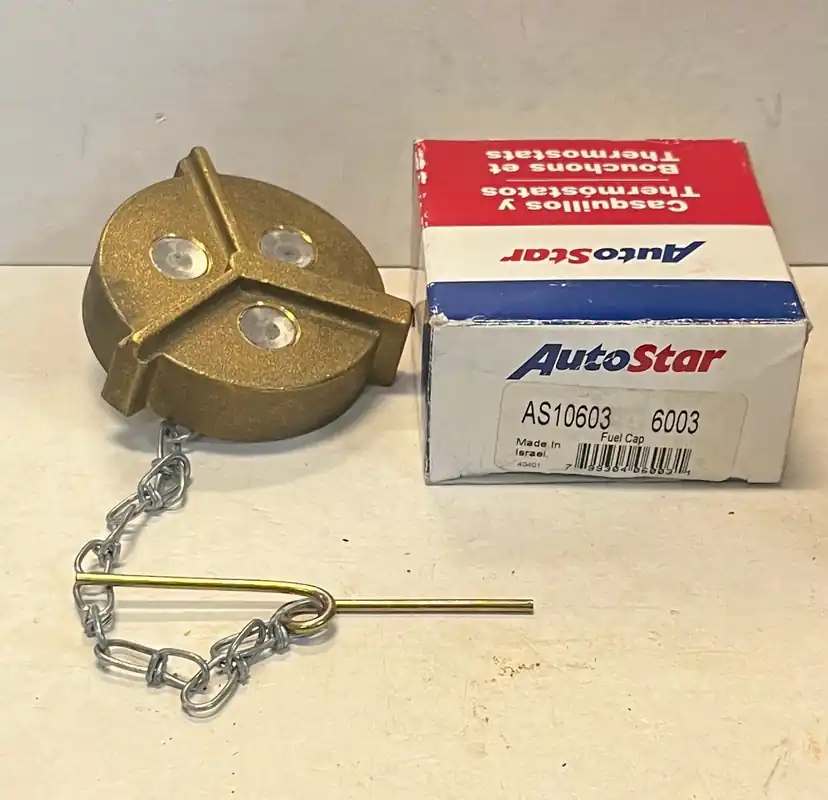 Tanklock med kedja, ej låsbart Ford traktor och lastbil 1980-1998 Rabatt