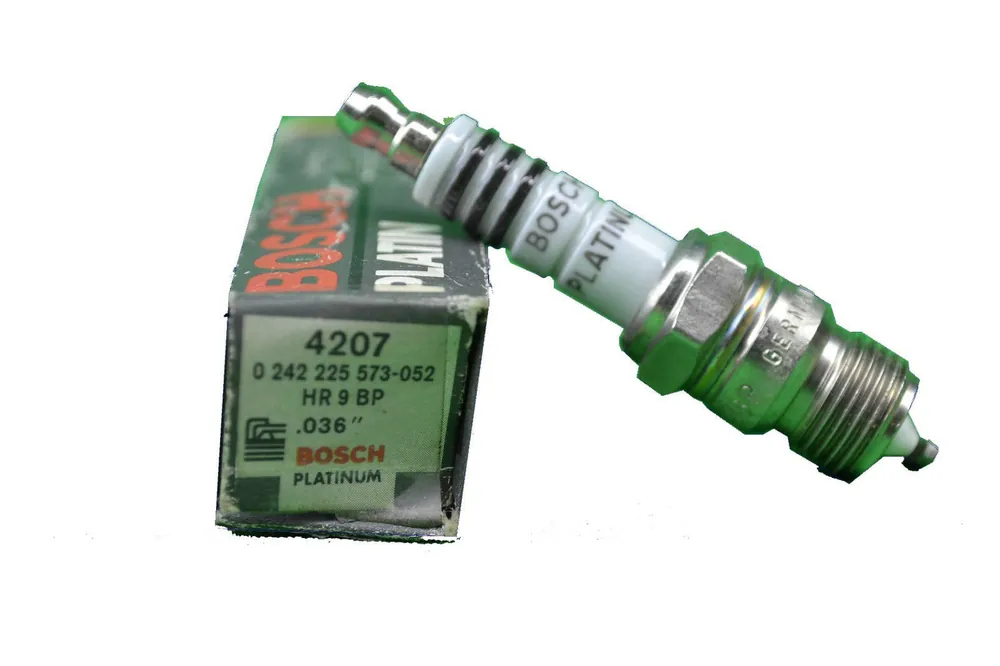 Tändstift Platinum GM V8 305-350-400 1971-96, BOSCH 4207 Lågt pris