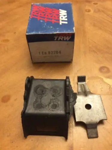 Begränsat antal MOTORFÄSTE Chevrolet Olds Pontiac GMC 1964-72 TRW 82284