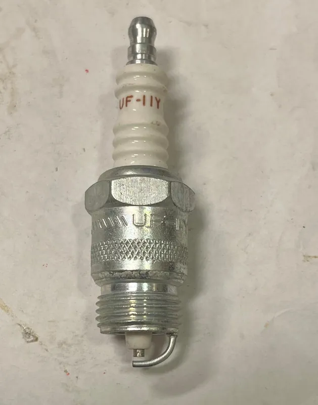 Nedsatt pris Tändstift Ford 4,6, V8 , Champion UF-11Y