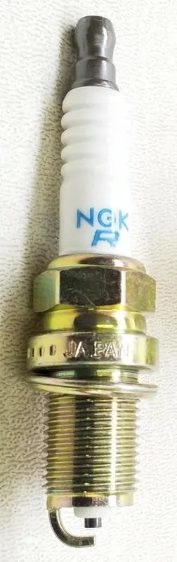 Begränsad tid TÄNDSTIFT CHEVROLET FORD NISSAN TOYOTA 1981-00 NGK BCPR5ES-11