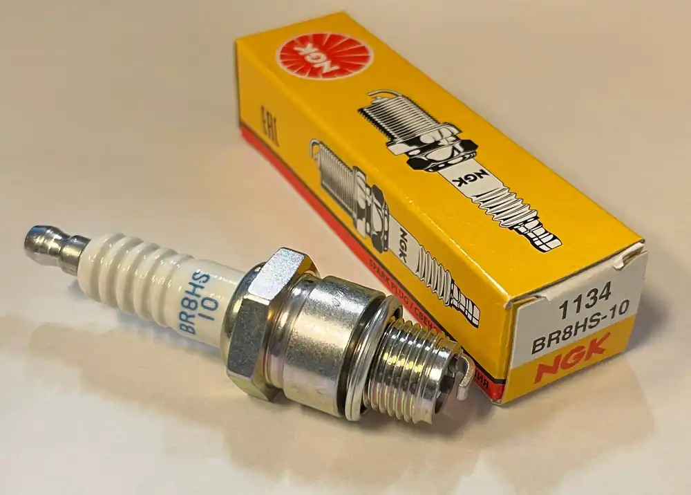 Billigare Tändstift NGK BR8HS-10 (Nytt) – Högprestanda Marin