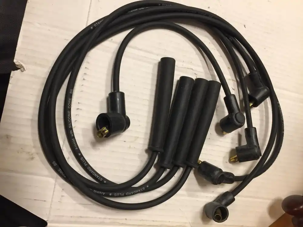 Utförsäljning TÄNDKABELSATS CHRYSLER MITSUBISHI 90-156cui 1985-88, STANDARD PLUS 9472