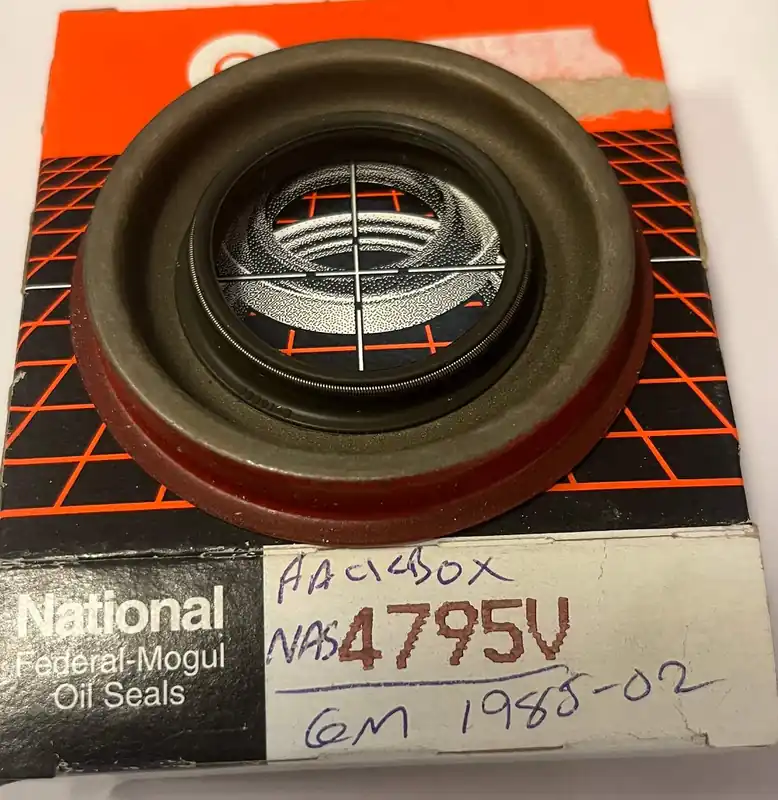 PACKBOX 2.750×2.482×310 CHEVROLET GMC 1985-2002, National 4795V Endast idag