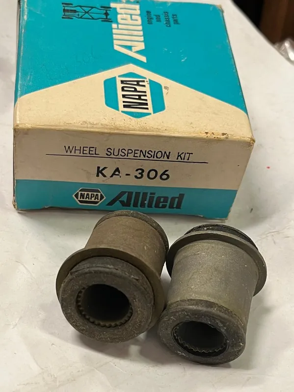 Bussningar hjulupphängning mopar 1965-73 Fynd