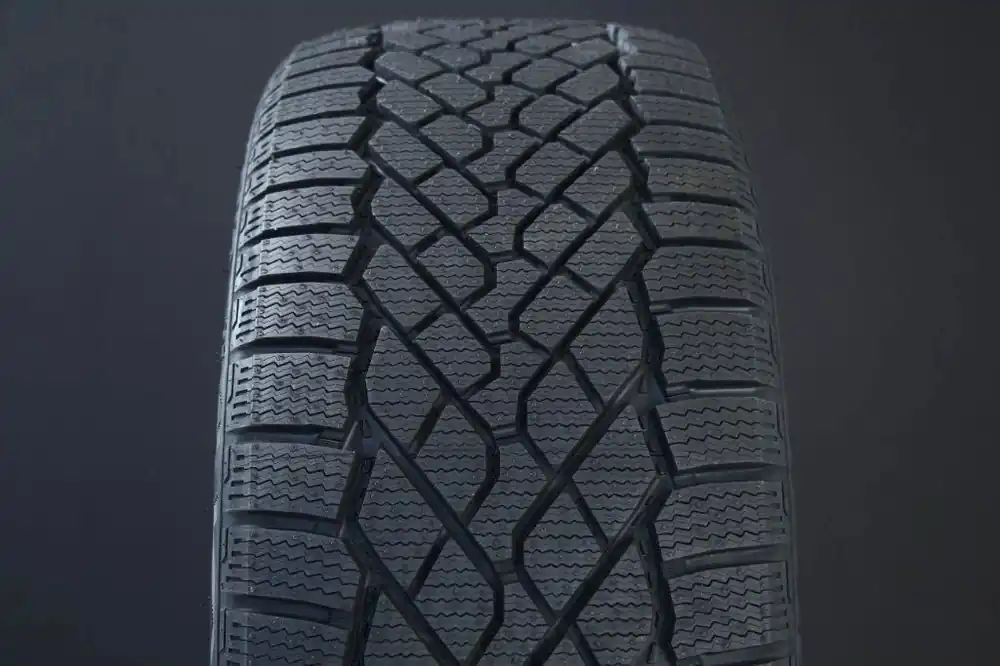 Snabb leverans 185/65R14 LINGLONG NORD MASTER FRIKTION