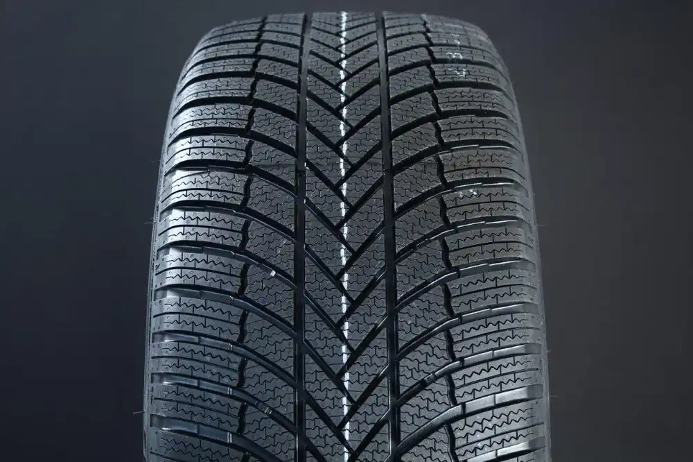 185/55R15 BRIDGESTONE BLIZZAK LM005 FRIKTION Erbjudandepris