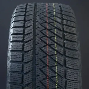 Begränsad tid 215/55R16 MAZZINI SNOW LEOPARD 2 FRIKTION