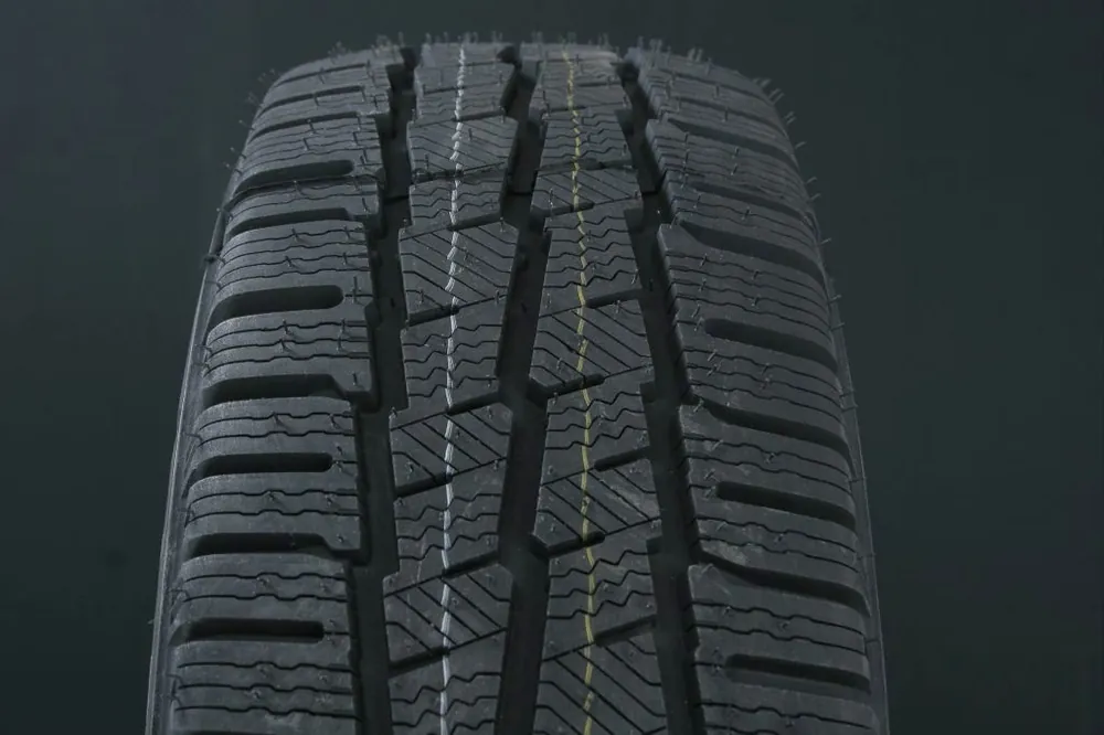215/60R17 MICHELIN AGILIS ALPIN C-Däck FRIKTION Sista chansen