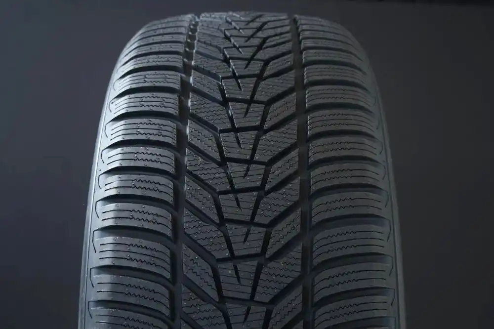 Begränsat antal 215/65R17 HANKOOK WINTER I*CEPT EVO3 W330 FRIKTION