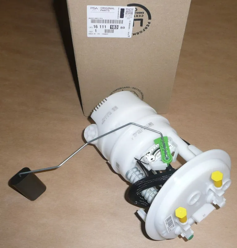 Bränslepump Sats - Citroën C5/C5 II 2.0 16V Hpi Rea
